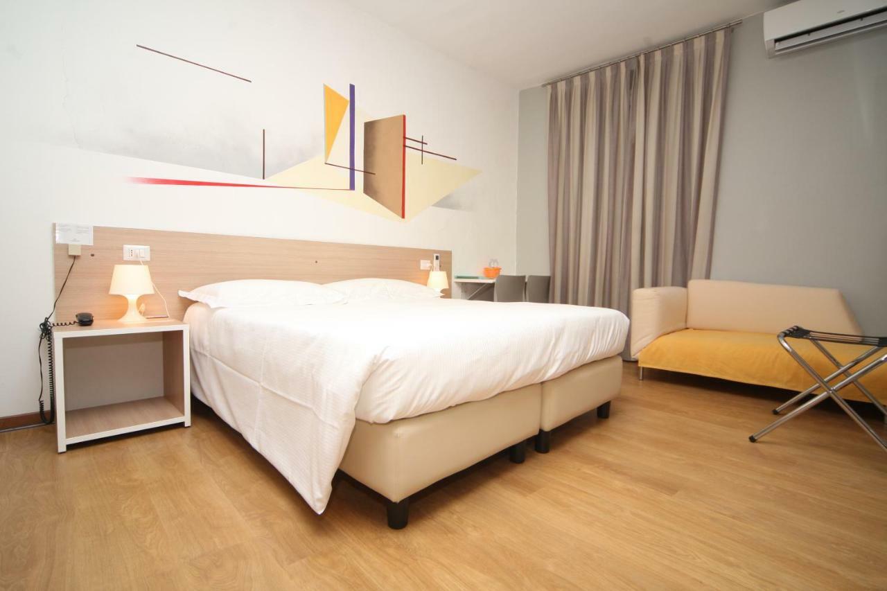 Anton&Art Hotell Lake Como Eksteriør bilde